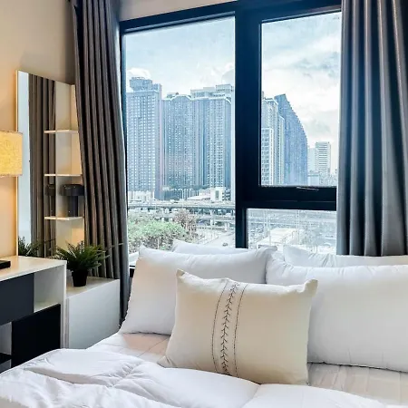 Luxury City-Scape 2Br - Ultra Fast Wifi - Asoke