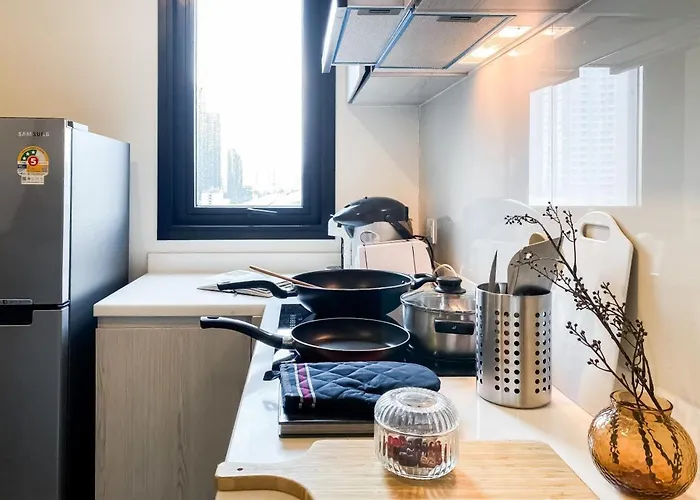 Luxury City-scape 2br - Ultra Fast Wifi - Asoke Appartement Bangkok