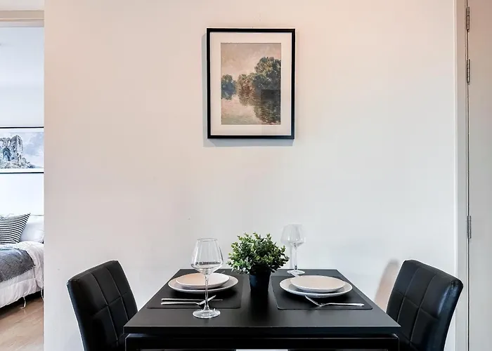 Luxury City-scape 2br - Ultra Fast Wifi - Asoke Bangkok