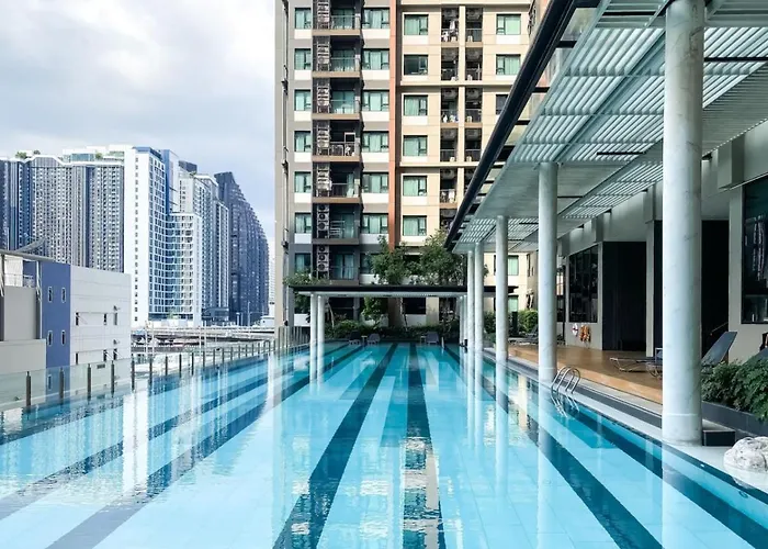 Luxury City-scape 2br - Ultra Fast Wifi - Asoke Bangkok